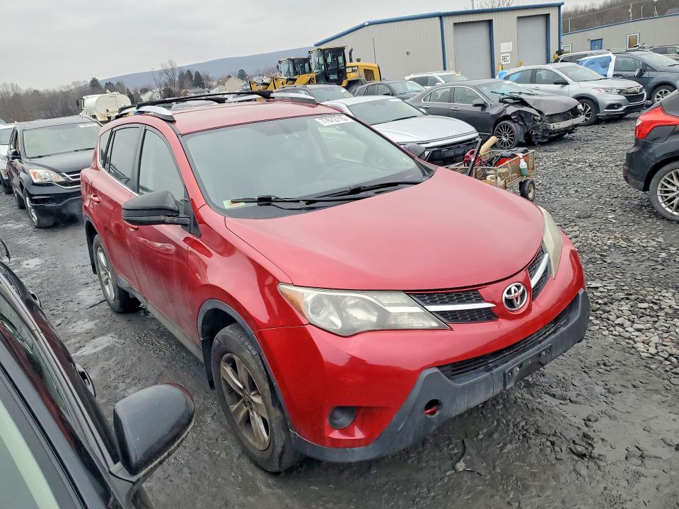 Photo 4 from auction – 2015 TOYOTA RAV4 LE with VIN 2T3BFREV4FW357007