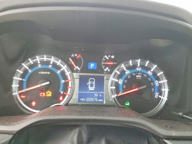 Photo 9 from auction – 2017 TOYOTA 4RUNNER SR with VIN JTEBU5JR0H5412856