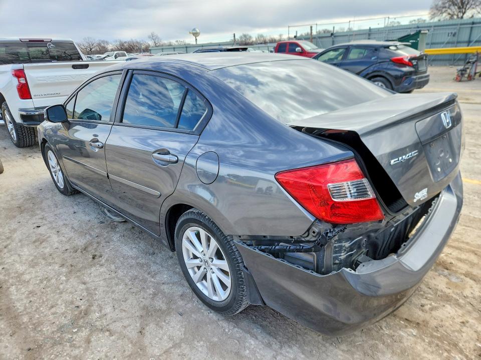 Photo 2 from auction – 2012 HONDA CIVIC with VIN 2HGFB2F85CH603279