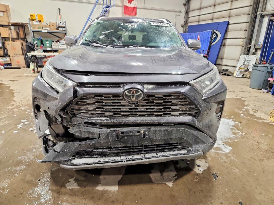 Фото 5 с аукциона – 2019 TOYOTA RAV4 LIMIT с VIN 2T3D1RFVXKW055334