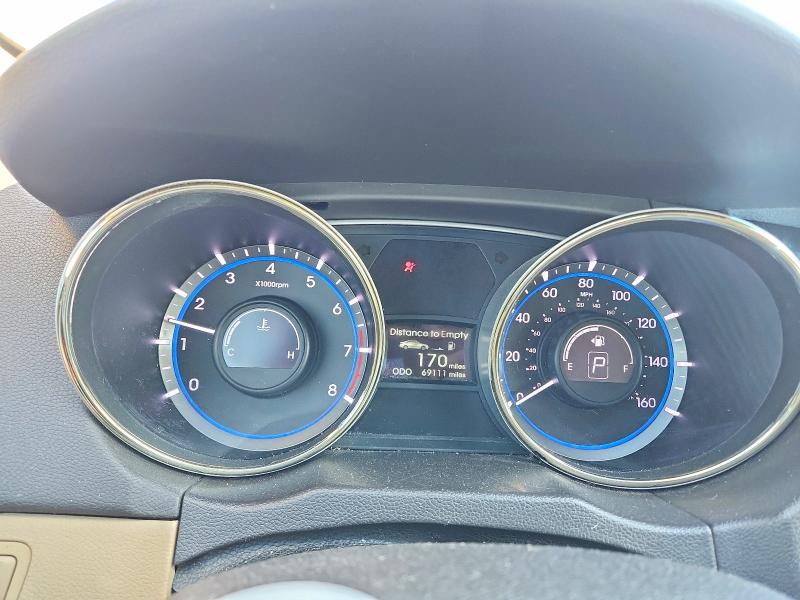 Фото 9 с аукциона – 2013 HYUNDAI SONATA с VIN 5NPEC4AC4DH737868