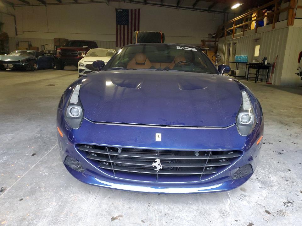 Photo 5 from auction – 2017 FERRARI CALIFORNIA T with VIN ZFF77XJA4H0226114