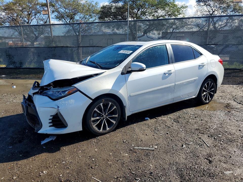 TOYOTA COROLLA 2017 с VIN 5YFBURHE6HP607152 - Фото с аукциона