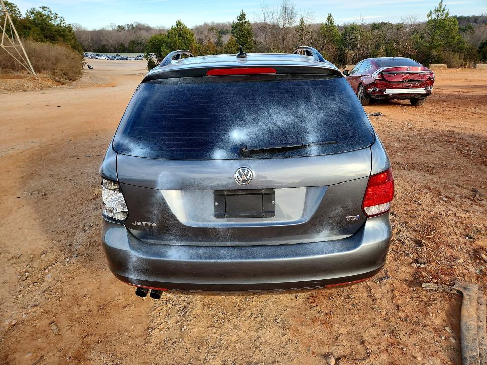 Photo 6 from auction – 2012 VOLKSWAGEN JETTA TDI with VIN 3VWPL7AJ7CM677065