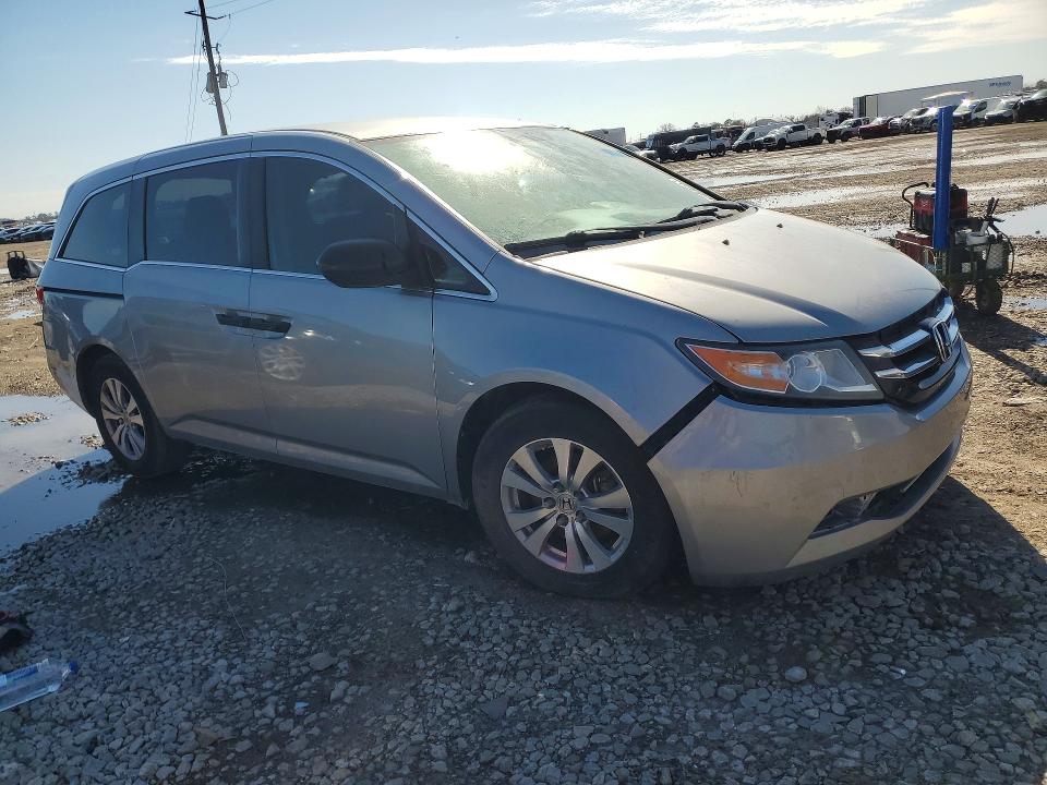 Photo 4 from auction – 2016 HONDA ODYSSEY with VIN 5FNRL5H2XGB060302