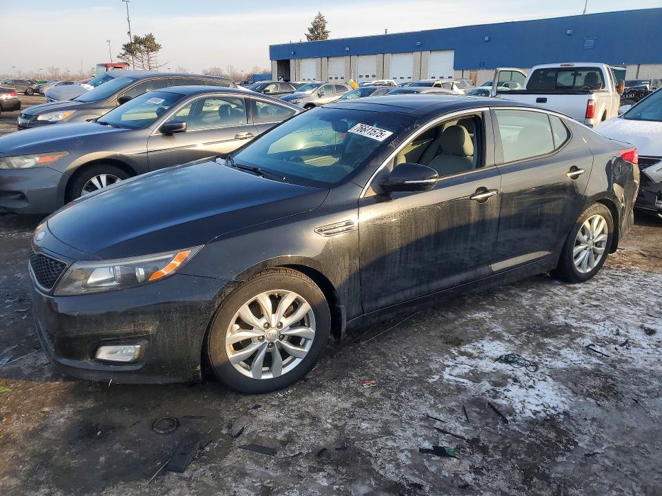KIA OPTIMA 2014 with VIN 5XXGN4A78EG305187 - Photo from auction