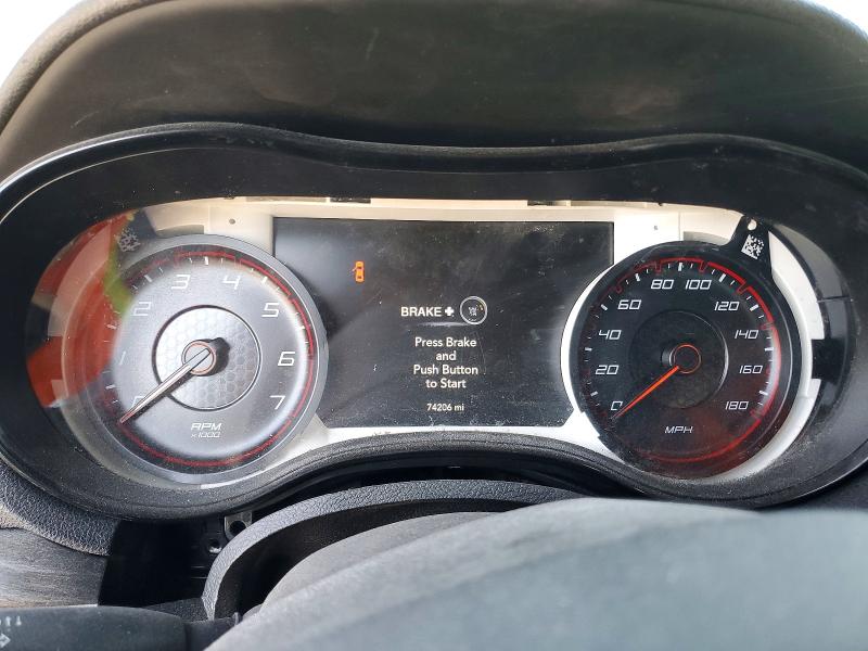 Photo 9 from auction – 2019 CHRYSLER 300 with VIN 2C3CCAAGXKH610268