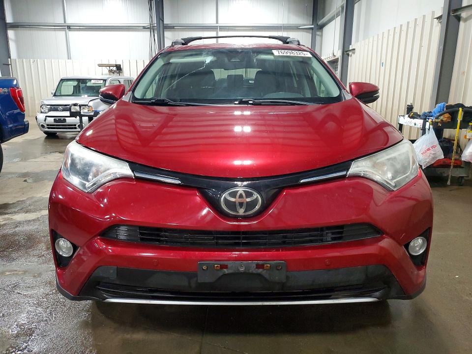 Photo 5 from auction – 2018 TOYOTA RAV4 ADVEN with VIN 2T3RFREV4JW769998