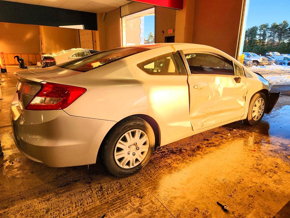 Photo 3 from auction – 2012 HONDA CIVIC with VIN 2HGFG3B50CH542894