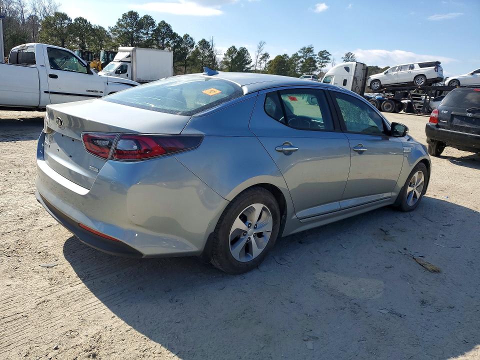 Photo 3 from auction – 2015 KIA OPTIMA with VIN KNAGM4AD1F5089548