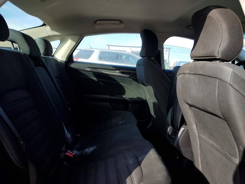 Photo 10 from auction – 2018 FORD FUSION with VIN 3FA6P0LU5JR147376