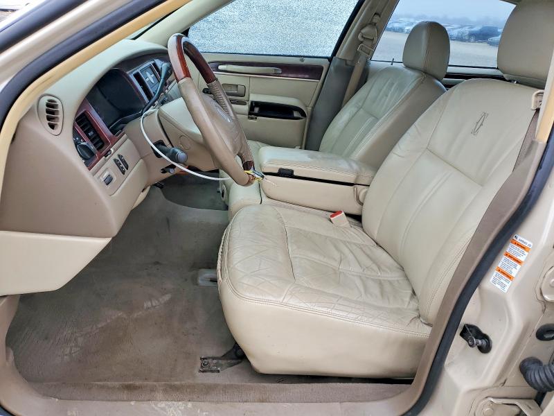 Photo 7 from auction – 2003 LINCOLN TOWN CAR with VIN 1LNHM83W53Y601458