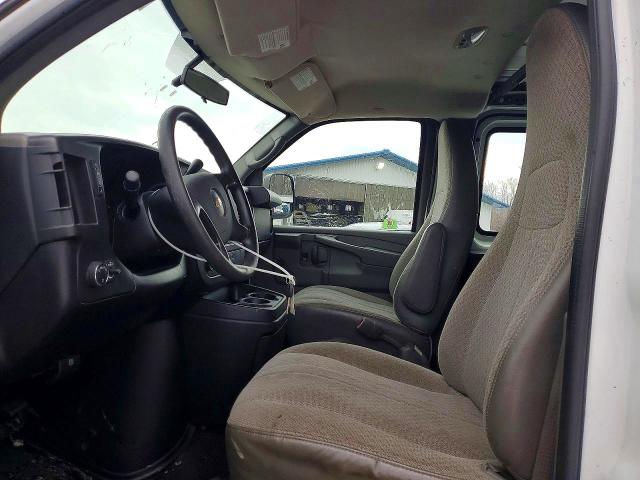 Photo 7 from auction – 2013 CHEVROLET EXPRESS G1 with VIN 1GCSHAF46D1158621