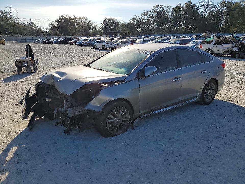 Zdjęcie 1 z aukcji – 2015 HYUNDAI SONATA z VIN 5NPE34AF2FH150355