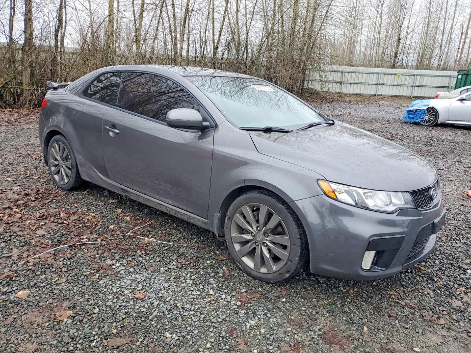 Photo 4 from auction – 2013 KIA FORTE SX with VIN KNAFW6A38D5704148