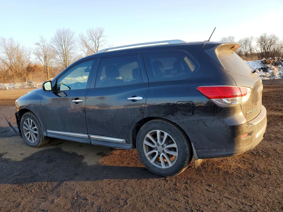 Photo 2 from auction – 2016 NISSAN PATHFINDER with VIN 5N1AR2MM3GC603869