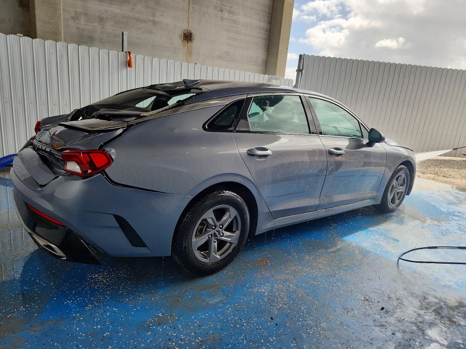 Photo 3 from auction – 2023 KIA K5 with VIN 5XXG14J28PG195678