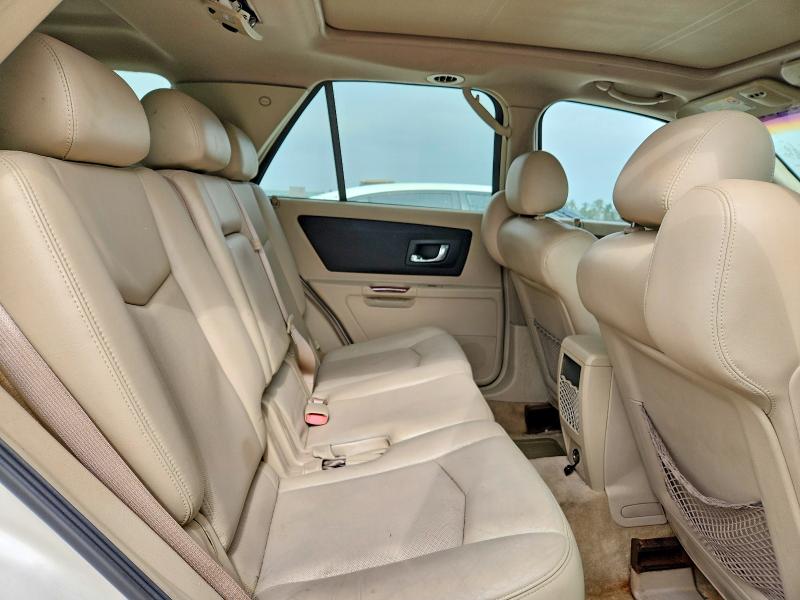 Photo 11 from auction – 2004 CADILLAC SRX with VIN 1GYEE637840171601