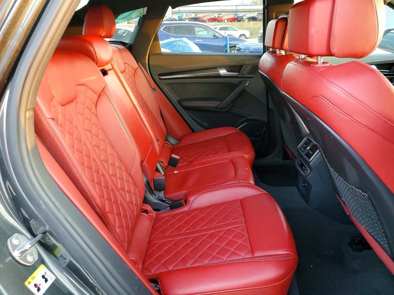 Photo 11 from auction – 2018 AUDI SQ5 with VIN WA1A4AFY2J2094474