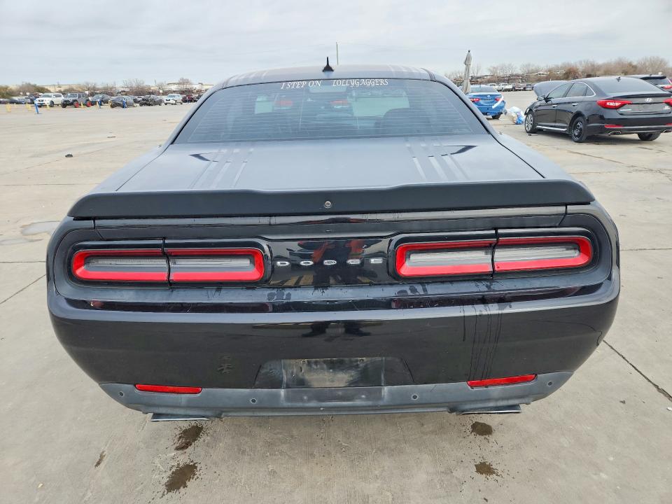 Photo 6 from auction – 2016 DODGE CHALLENGER with VIN 2C3CDZBT6GH221979