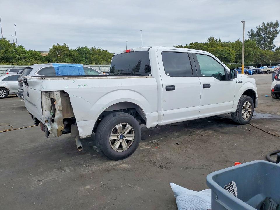 Photo 3 from auction – 2016 FORD F150 SUPER with VIN 1FTEW1C85GKF57299