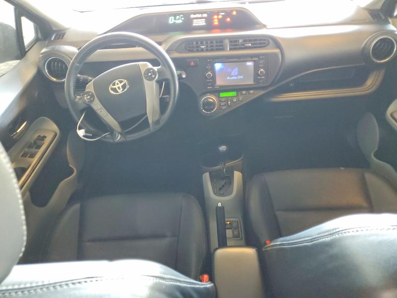 Photo 8 from auction – 2013 TOYOTA PRIUS C with VIN JTDKDTB33D1052311