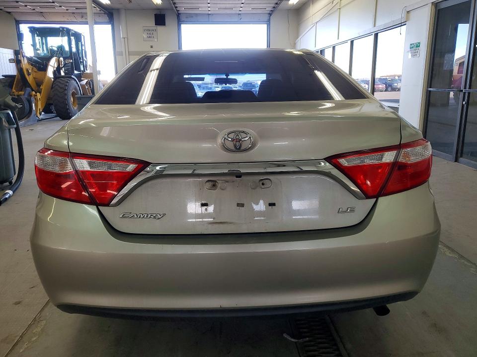 Photo 6 from auction – 2016 TOYOTA CAMRY LE with VIN 4T4BF1FK9GR572971