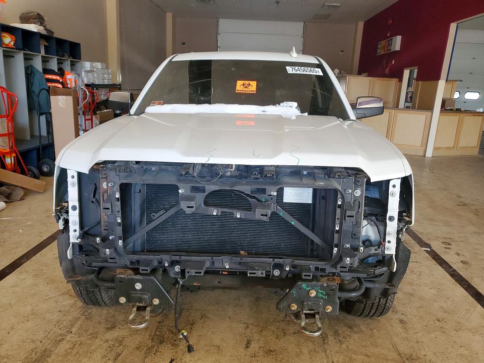 Photo 5 from auction – 2018 GMC SIERRA with VIN 3GTU2PEJ0JG458429