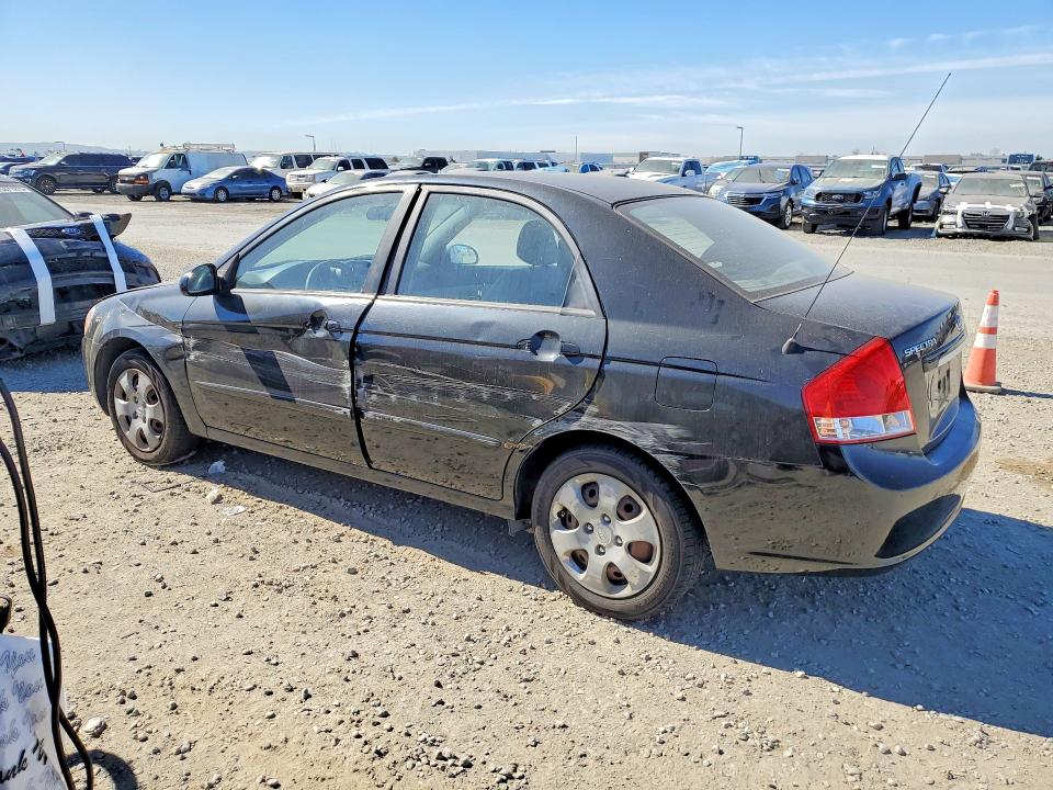 Foto 2 de la subasta – 2009 KIA SPECTRA con VIN KNAFE222095667511