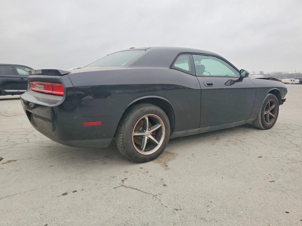 Photo 3 from auction – 2010 DODGE CHALLENGER with VIN 2B3CJ4DV3AH288828