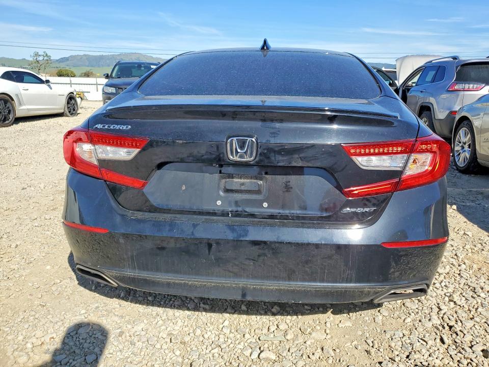 Photo 6 from auction – 2022 HONDA ACCORD with VIN 1HGCV1F33NA109657