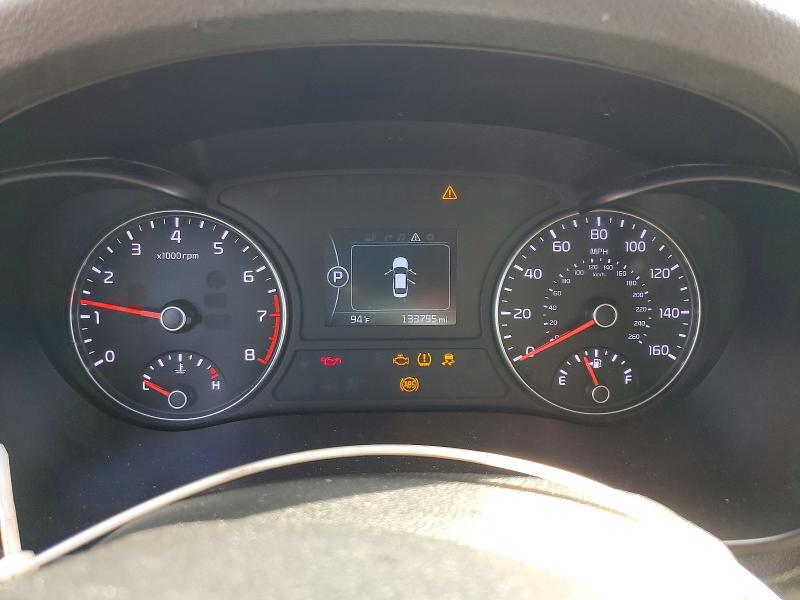 Photo 9 from auction – 2016 KIA OPTIMA with VIN 5XXGT4L10GG104997