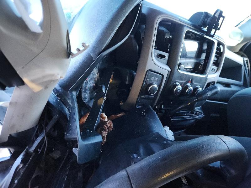 Photo 9 from auction – 2014 RAM 2500 with VIN 3C6TR5CT0EG237684