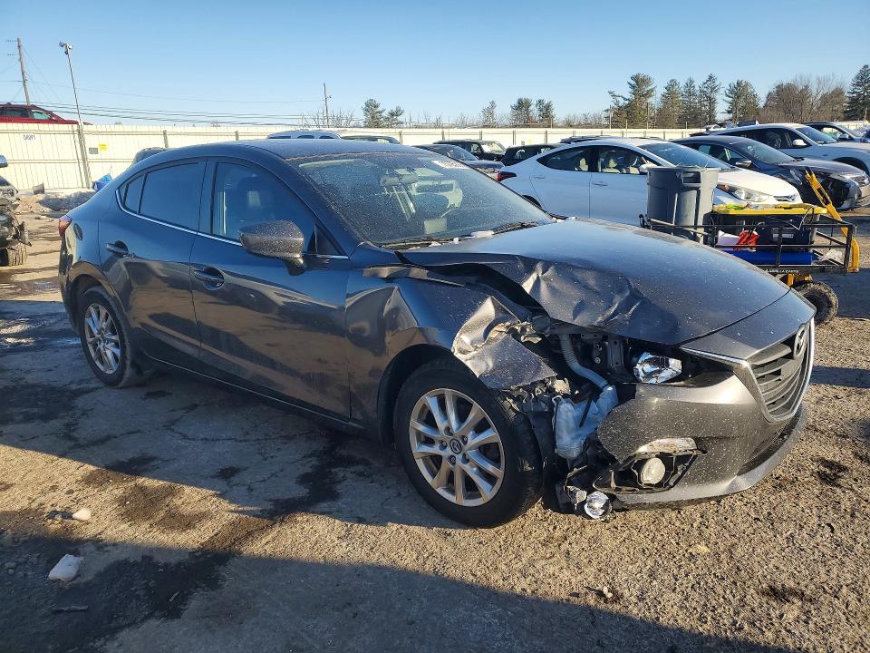 Photo 4 from auction – 2015 MAZDA 3 with VIN JM1BM1W76F1241023