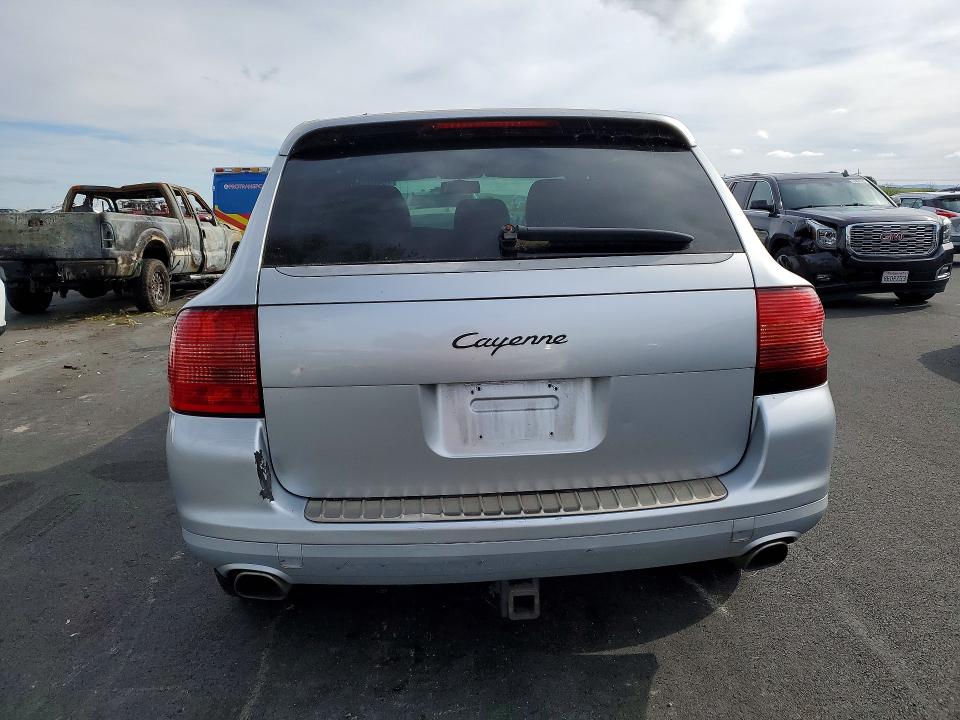 Photo 6 from auction – 2005 PORSCHE CAYENNE with VIN WP1AA29P45LA20138