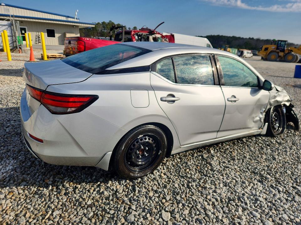 Photo 3 from auction – 2022 NISSAN SENTRA with VIN 3N1AB8BV6NY217705