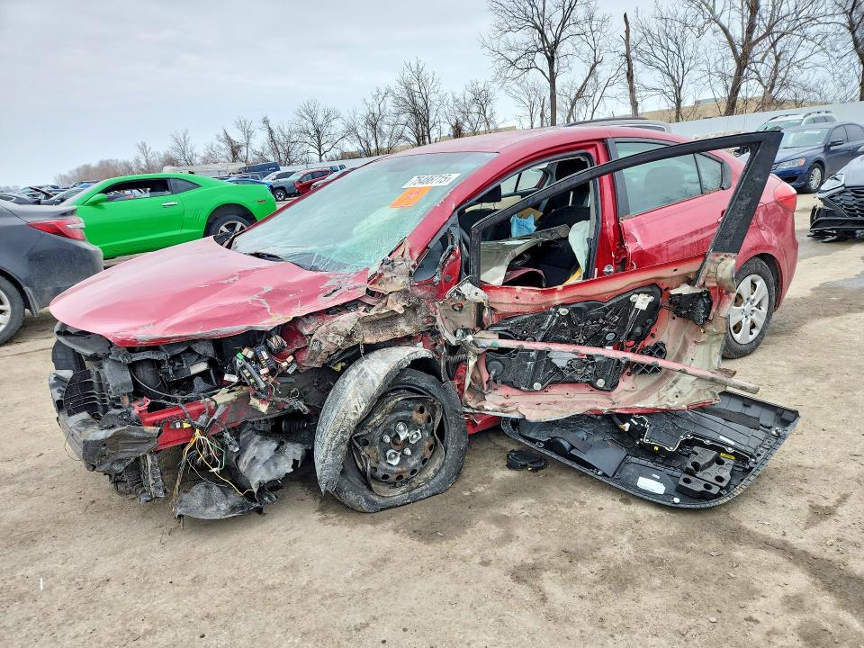 KIA FORTE 2016 with VIN KNAFK4A67G5568013 - Photo from auction