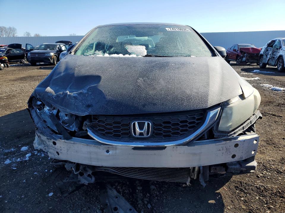 Photo 5 from auction – 2013 HONDA CIVIC HF with VIN 2HGFB2F64DH533113