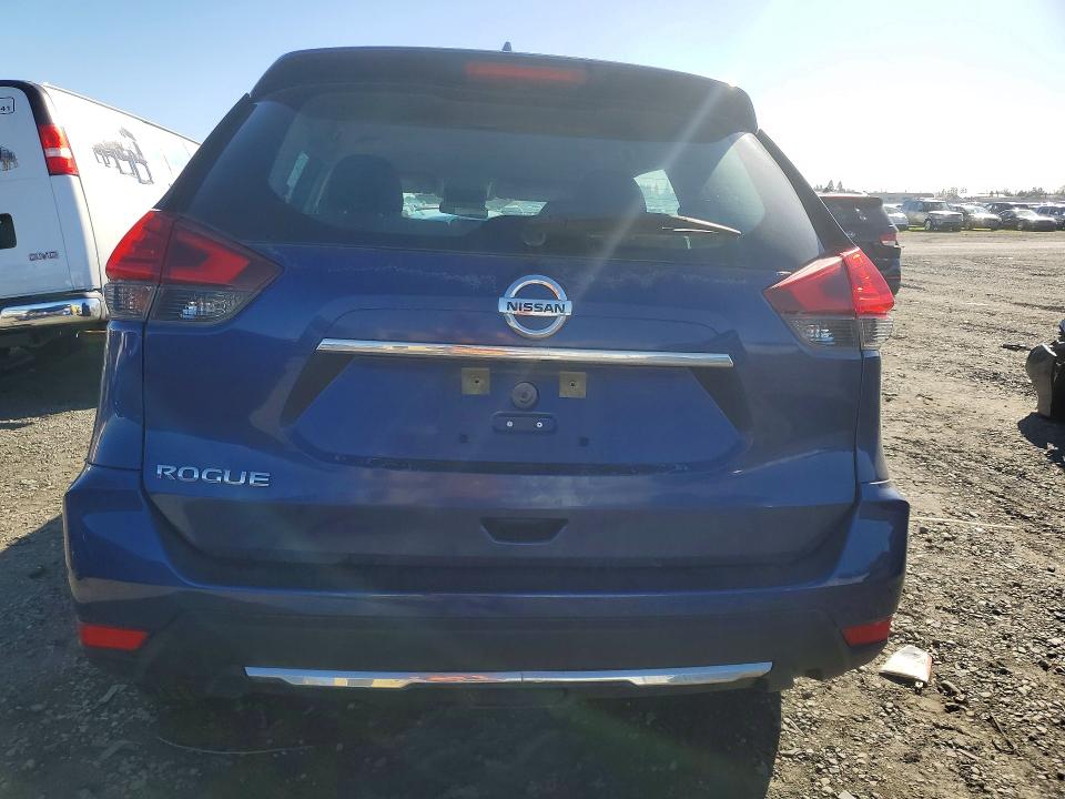 Photo 6 from auction – 2017 NISSAN ROGUE with VIN KNMAT2MT3HP584330