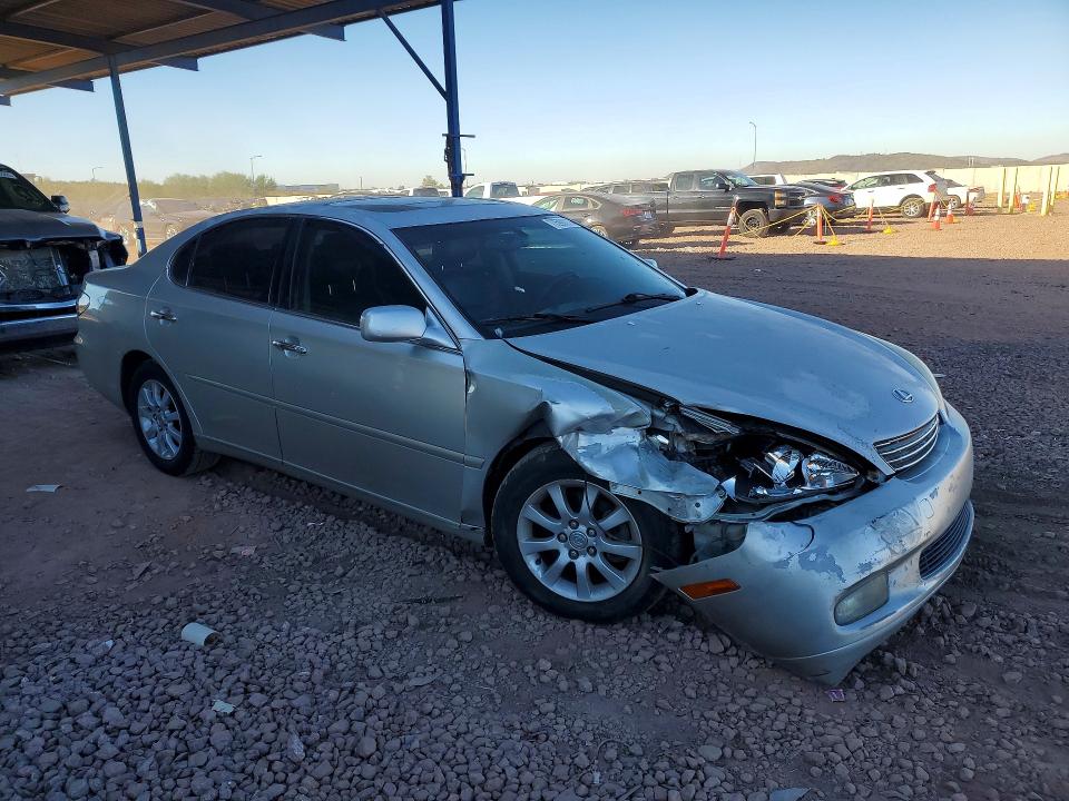 Photo 4 from auction – 2003 LEXUS ES 300 with VIN JTHBF30G730122296