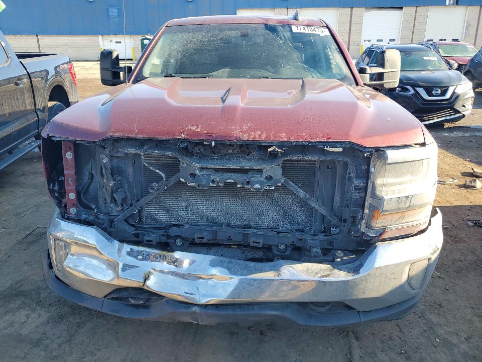 Photo 5 from auction – 2016 CHEVROLET SILVERADO with VIN 3GCUKREC3GG369492