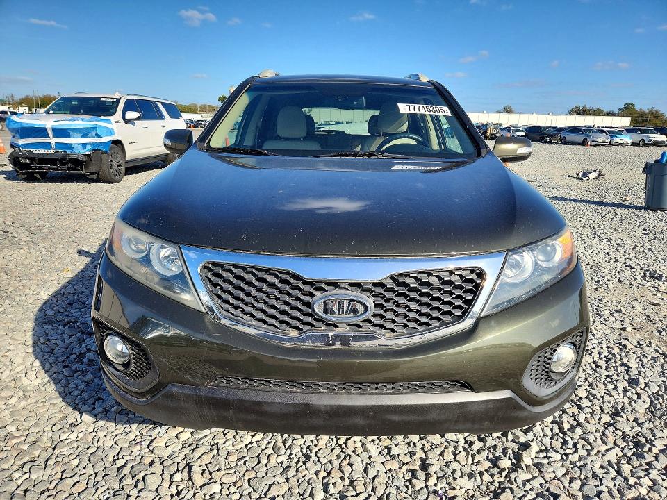 Photo 5 from auction – 2012 KIA SORENTO with VIN 5XYKT3A65CG306453