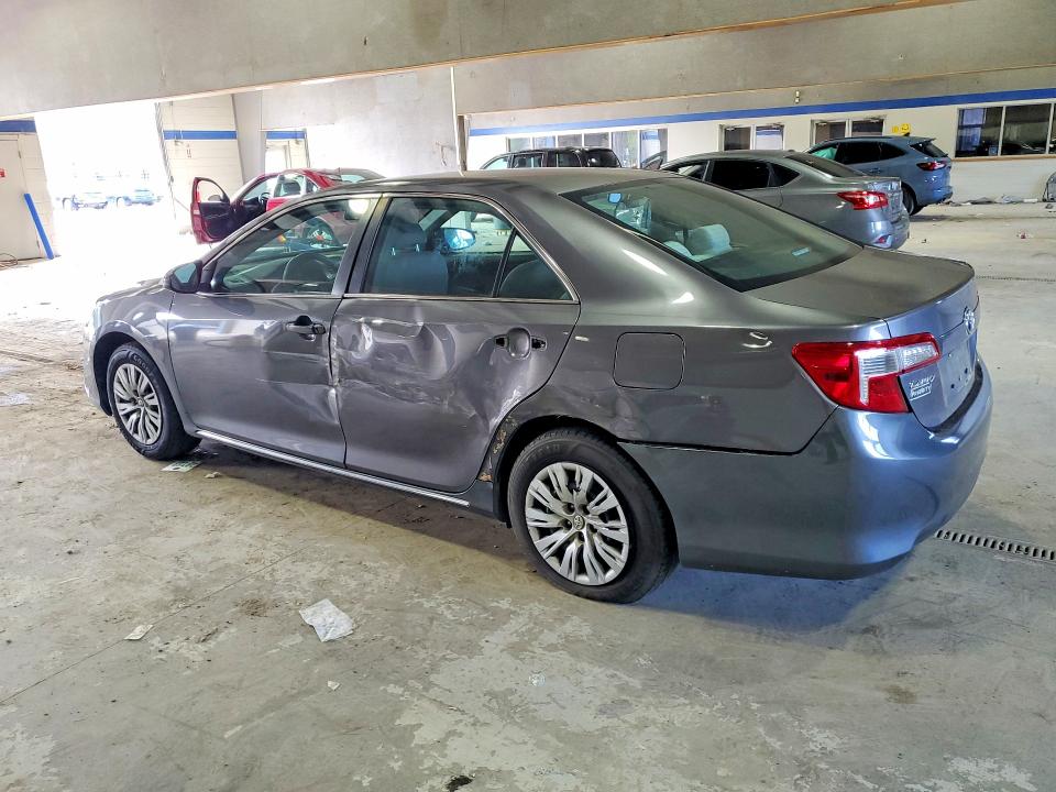 Photo 2 from auction – 2013 TOYOTA CAMRY with VIN 4T1BF1FK6DU289157