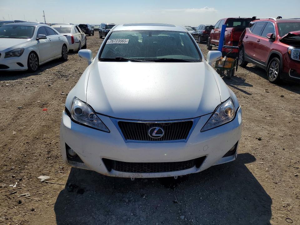 Photo 5 from auction – 2012 LEXUS IS with VIN JTHBF5C21C5164686
