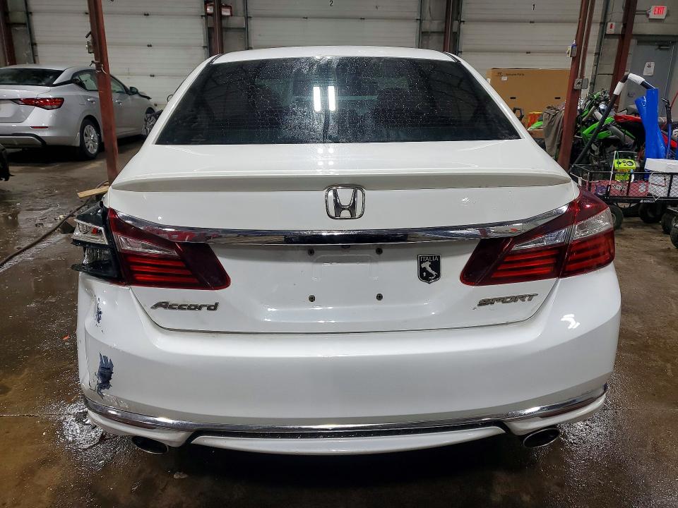 Photo 6 from auction – 2016 HONDA ACCORD with VIN 1HGCR2F56GA057066