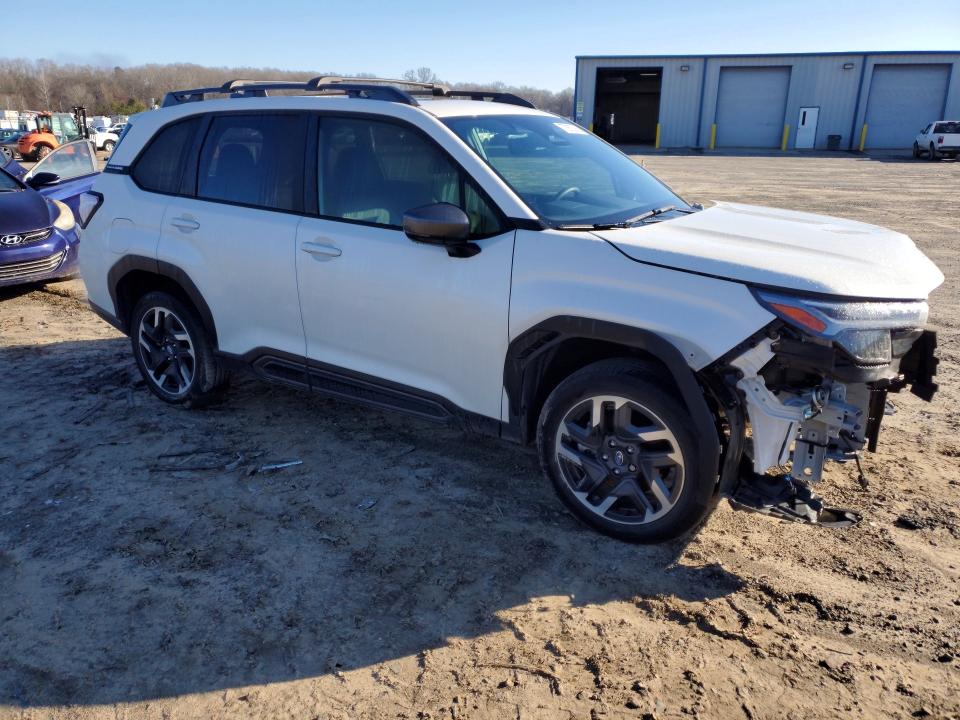 Photo 4 from auction – 2025 SUBARU FORESTER L with VIN JF2SLDNC9SH496223