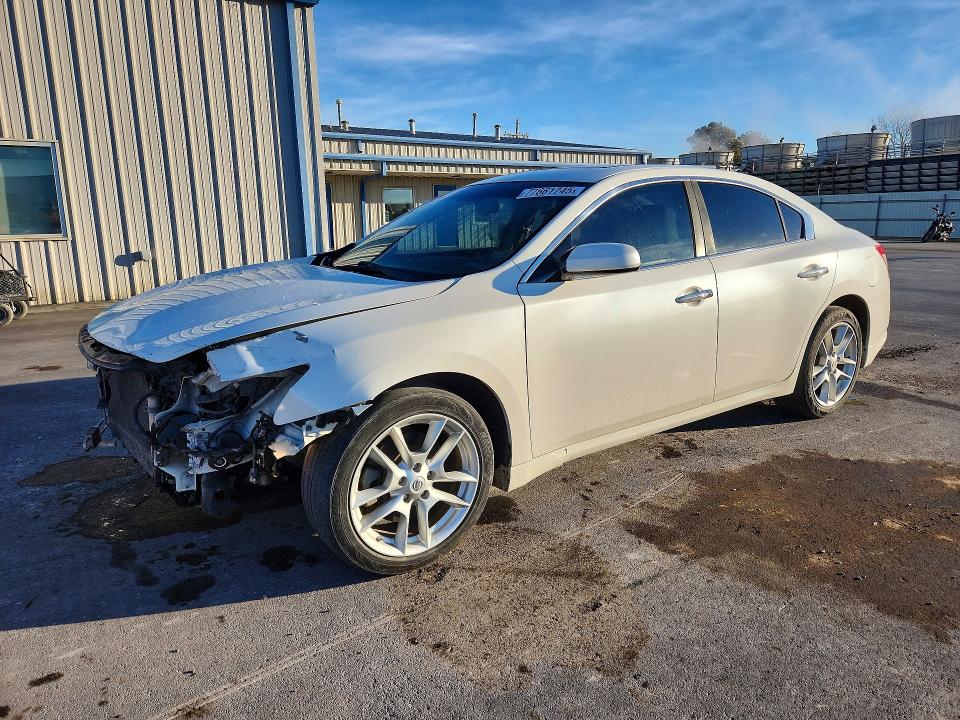 NISS MAXIMA 2011 with VIN 1N4AA5APXBC812018 - Photo from auction