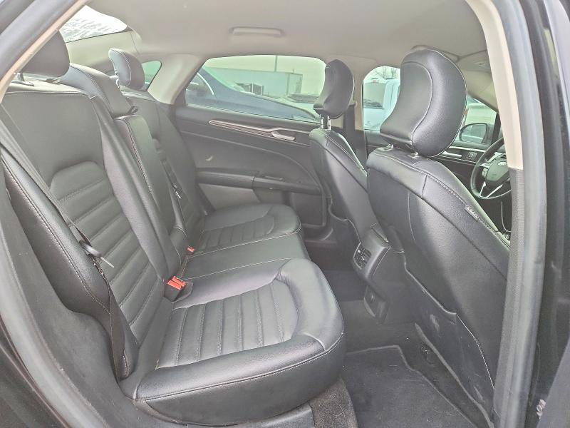 Photo 10 from auction – 2017 FORD FUSION with VIN 3FA6P0HD1HR396163