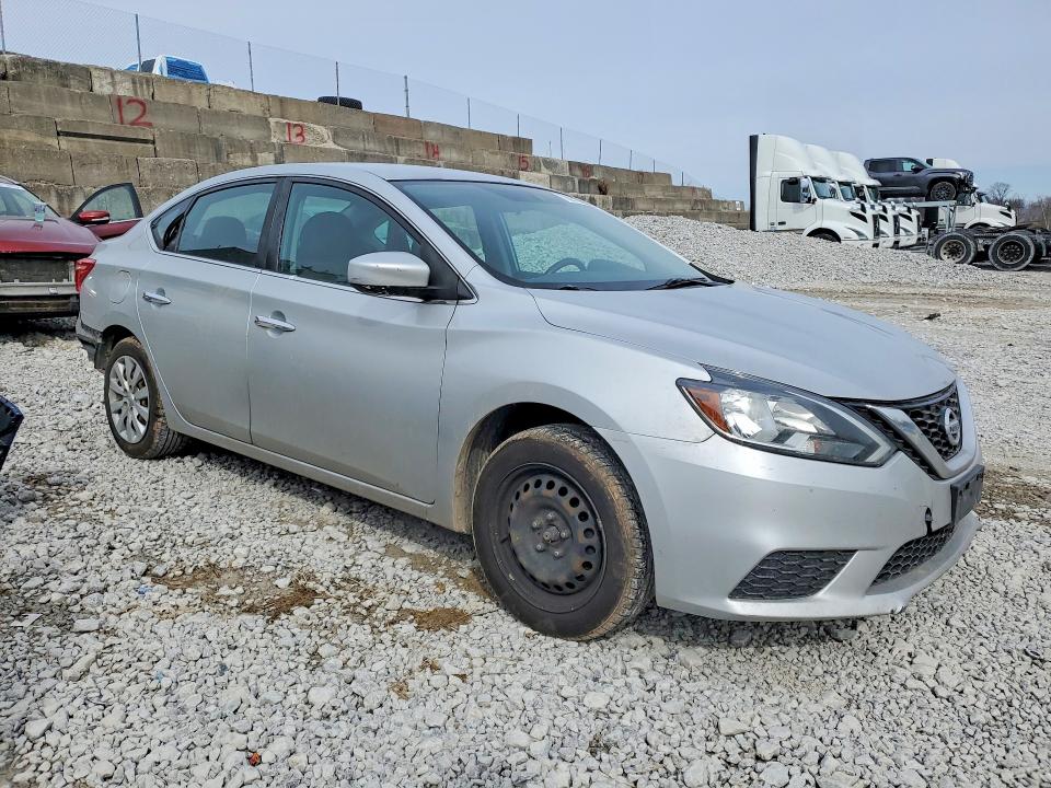 Photo 4 from auction – 2018 NISSAN SENTRA with VIN 3N1AB7AP1JY334941