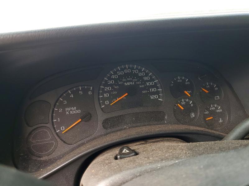 Photo 9 from auction – 2003 CHEVROLET SILVERADO with VIN 1GCHC29U53E294188